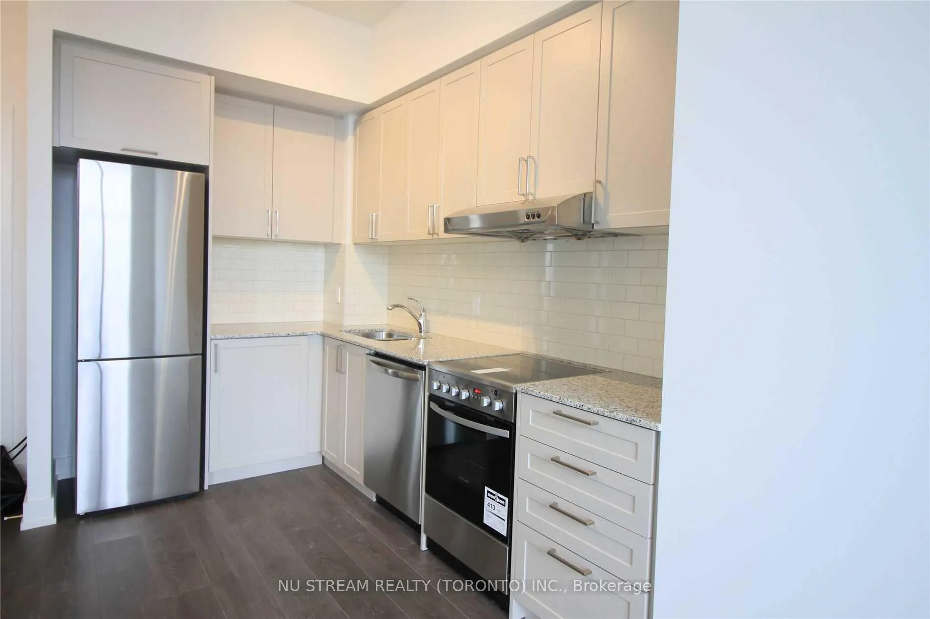 Photo 3 of Unit 901E, 278 Buchanan Drive, Markham, Unionville — HOMEH