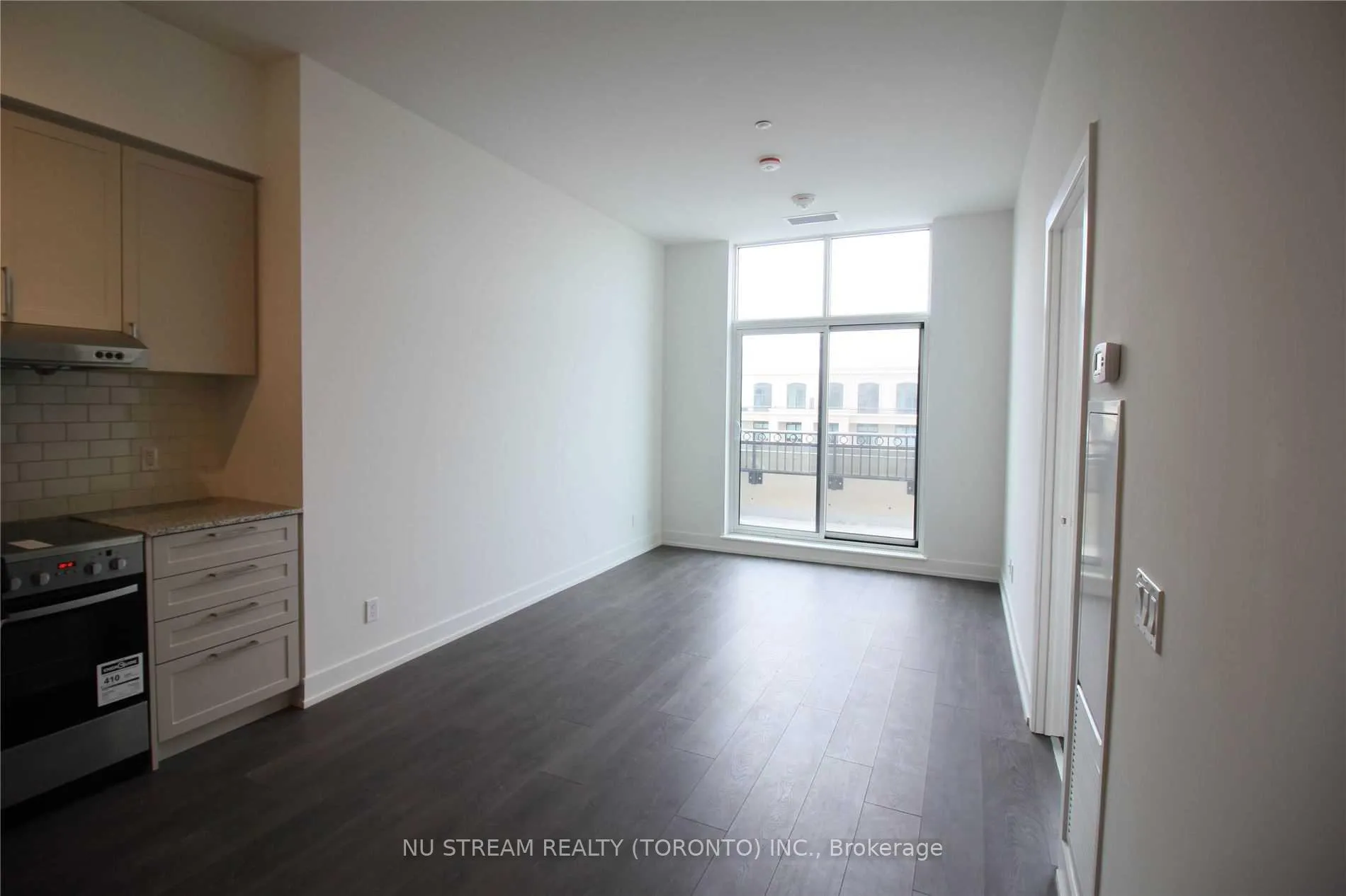 Photo 4 of Unit 901E, 278 Buchanan Drive, Markham, Unionville — HOMEH