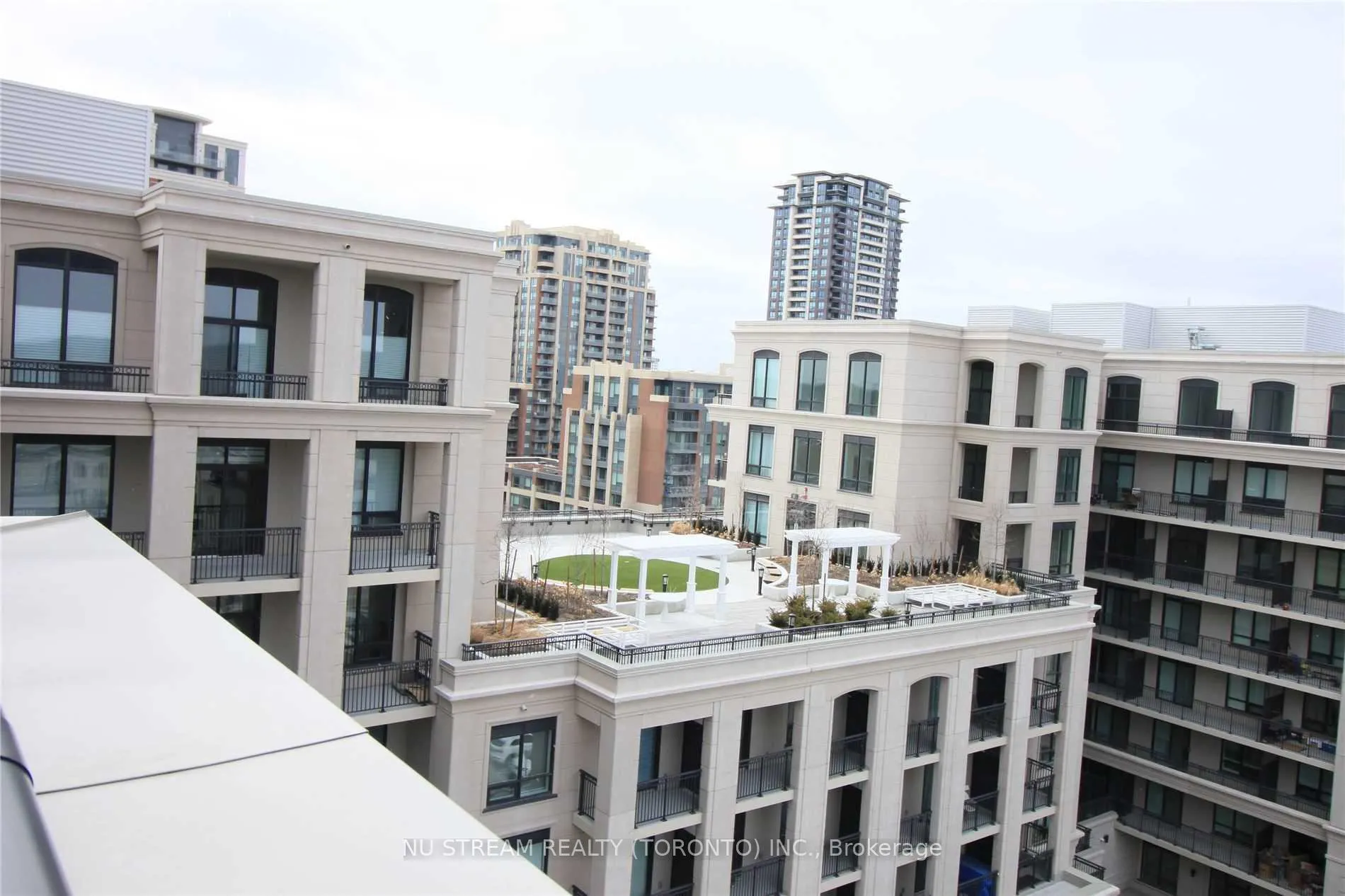 Photo 12 of Unit 901E, 278 Buchanan Drive, Markham, Unionville — HOMEH