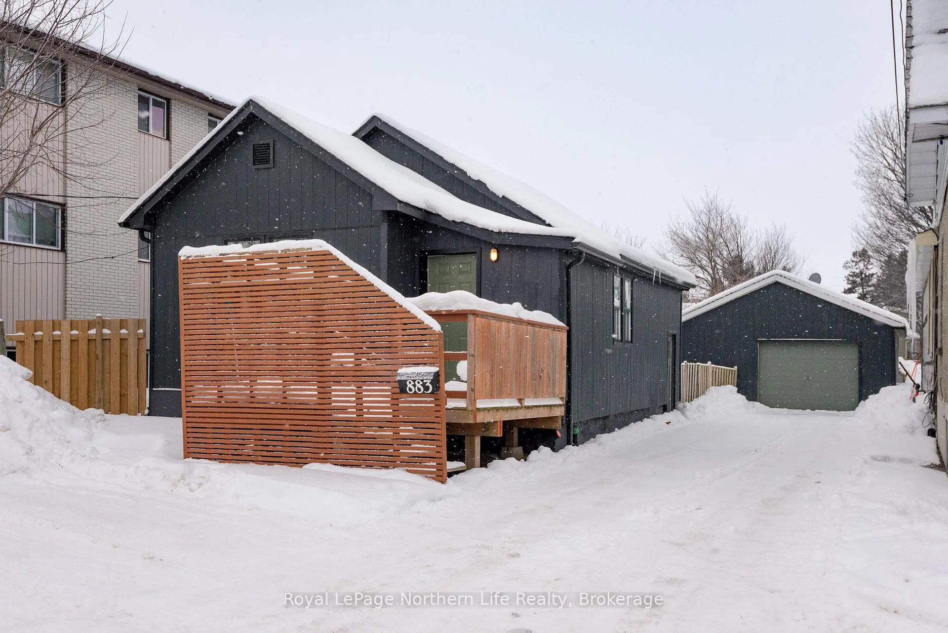 Photo 1 of 883 Memorial Drive, North Bay, Ferris — HOMEH