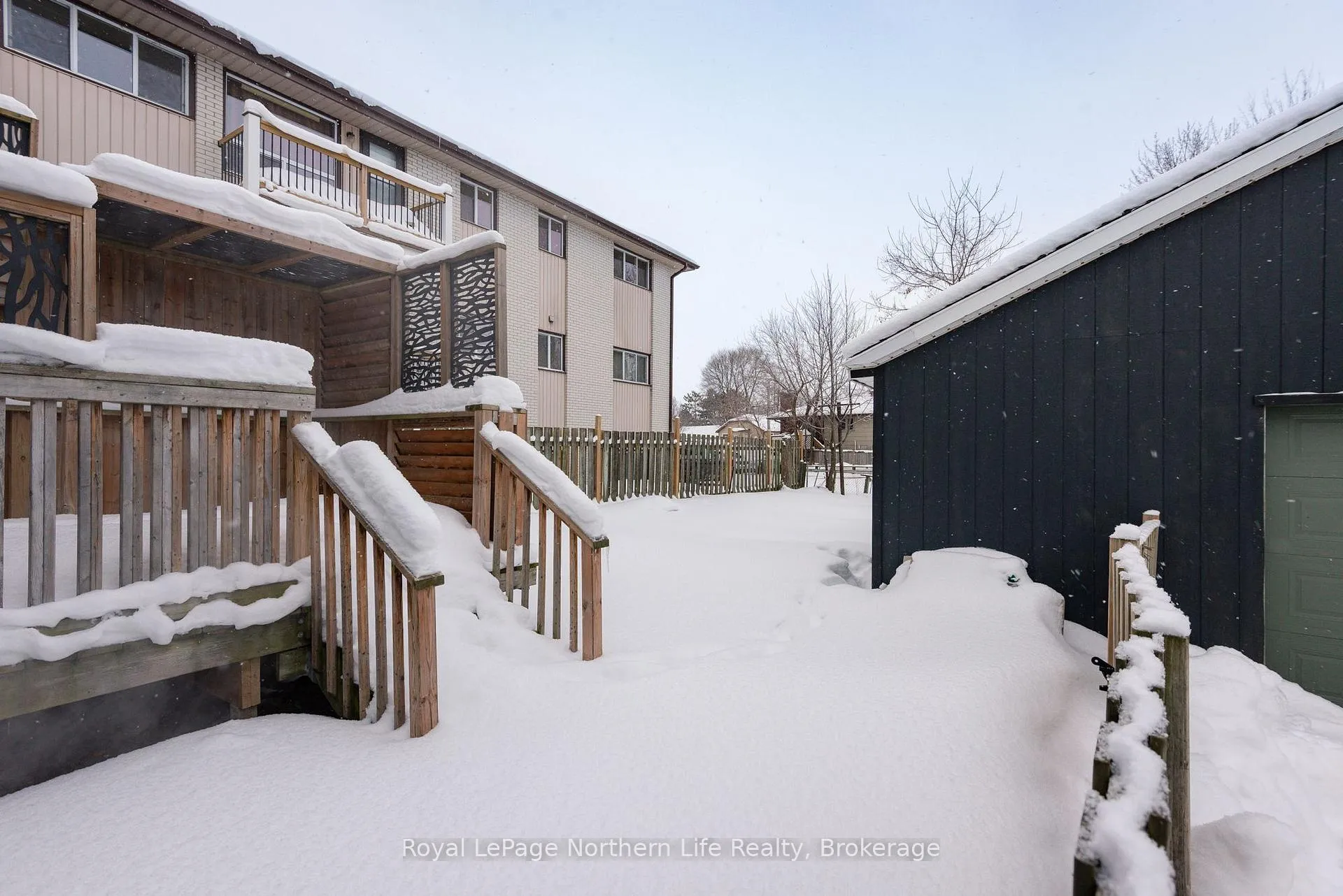 Photo 30 of 883 Memorial Drive, North Bay, Ferris — HOMEH