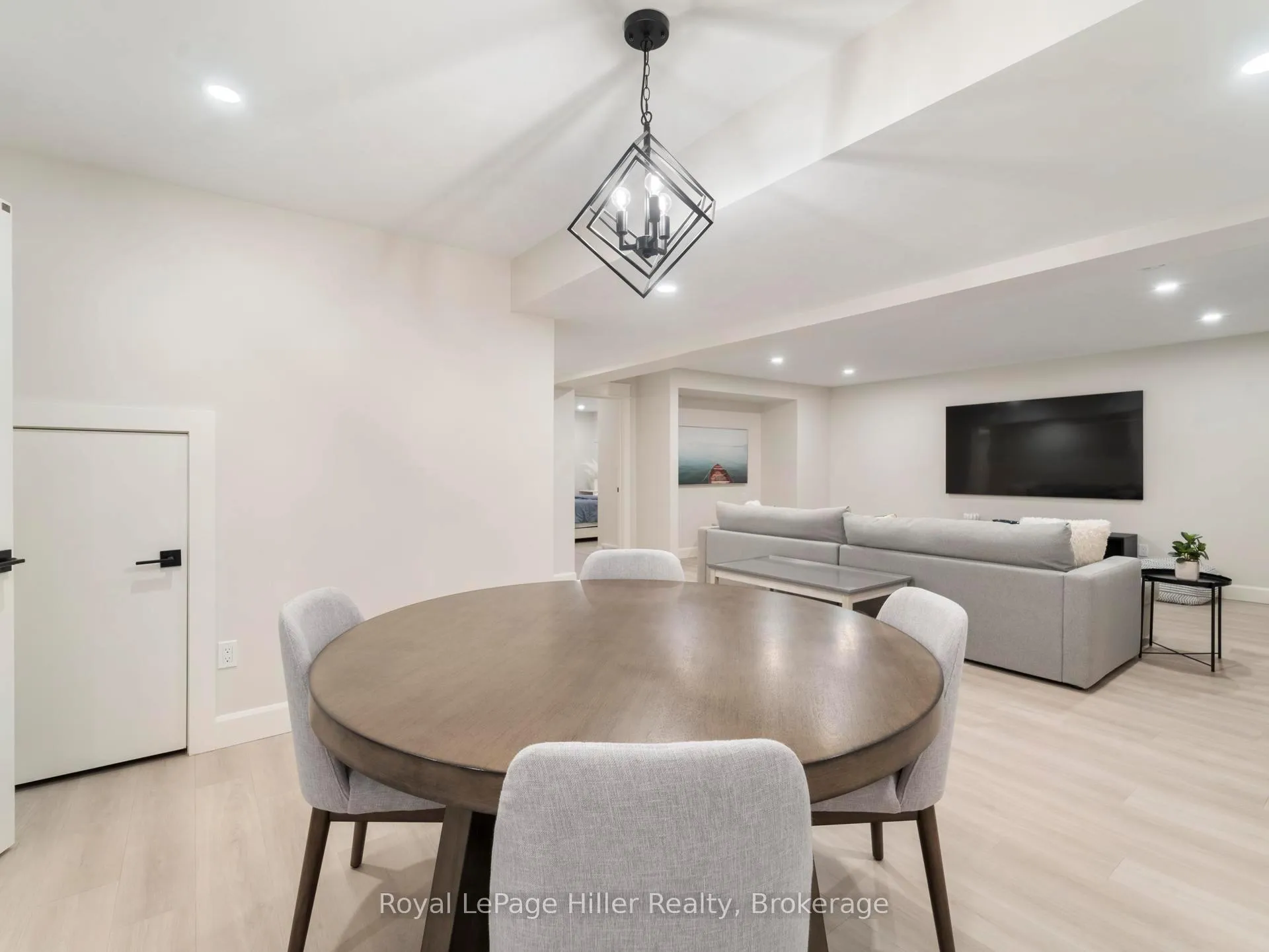 Photo 42 of 72431 Bluewater Highway, Bluewater, Hay — HOMEH