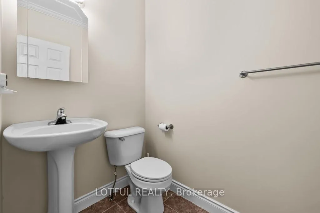 Photo 4 of 1008 Pinecrest Road, Ottawa, Fairfield Heights — HOMEH