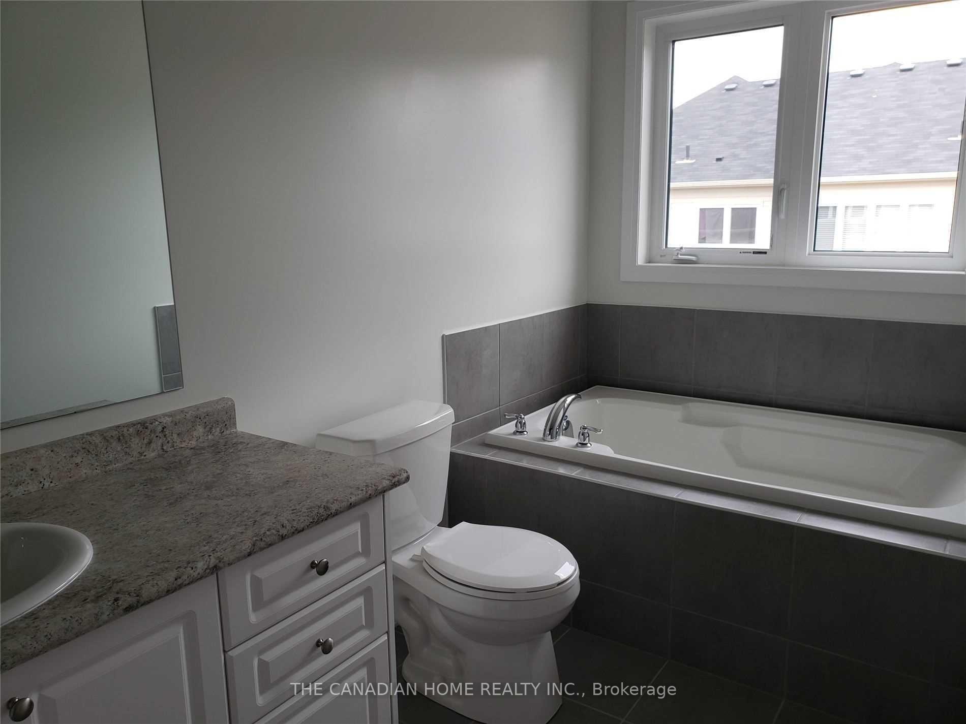 Photo 4 of 4088 Canby Street, Lincoln, Beamsville — HOMEH