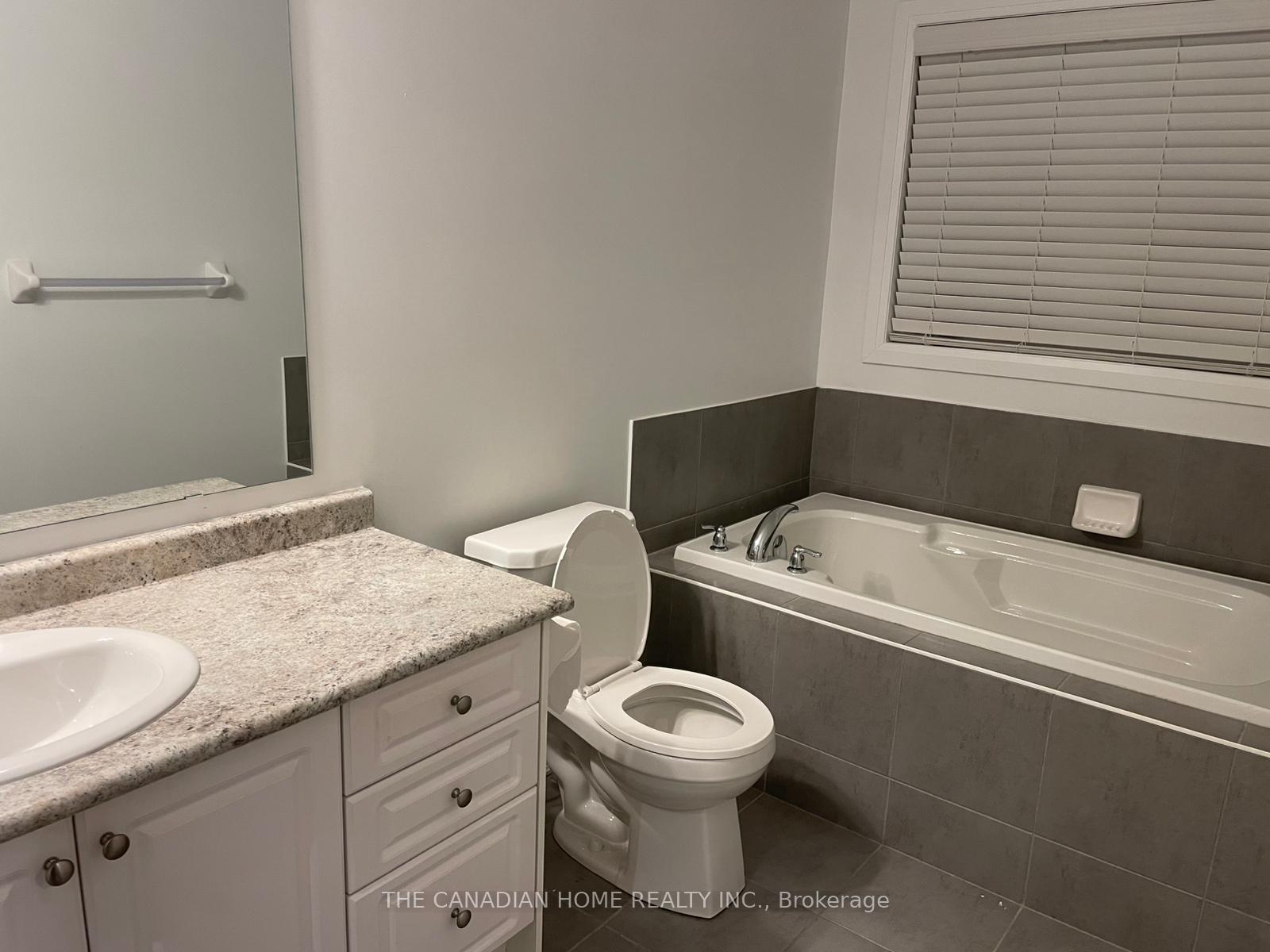 Photo 26 of 4088 Canby Street, Lincoln, Beamsville — HOMEH