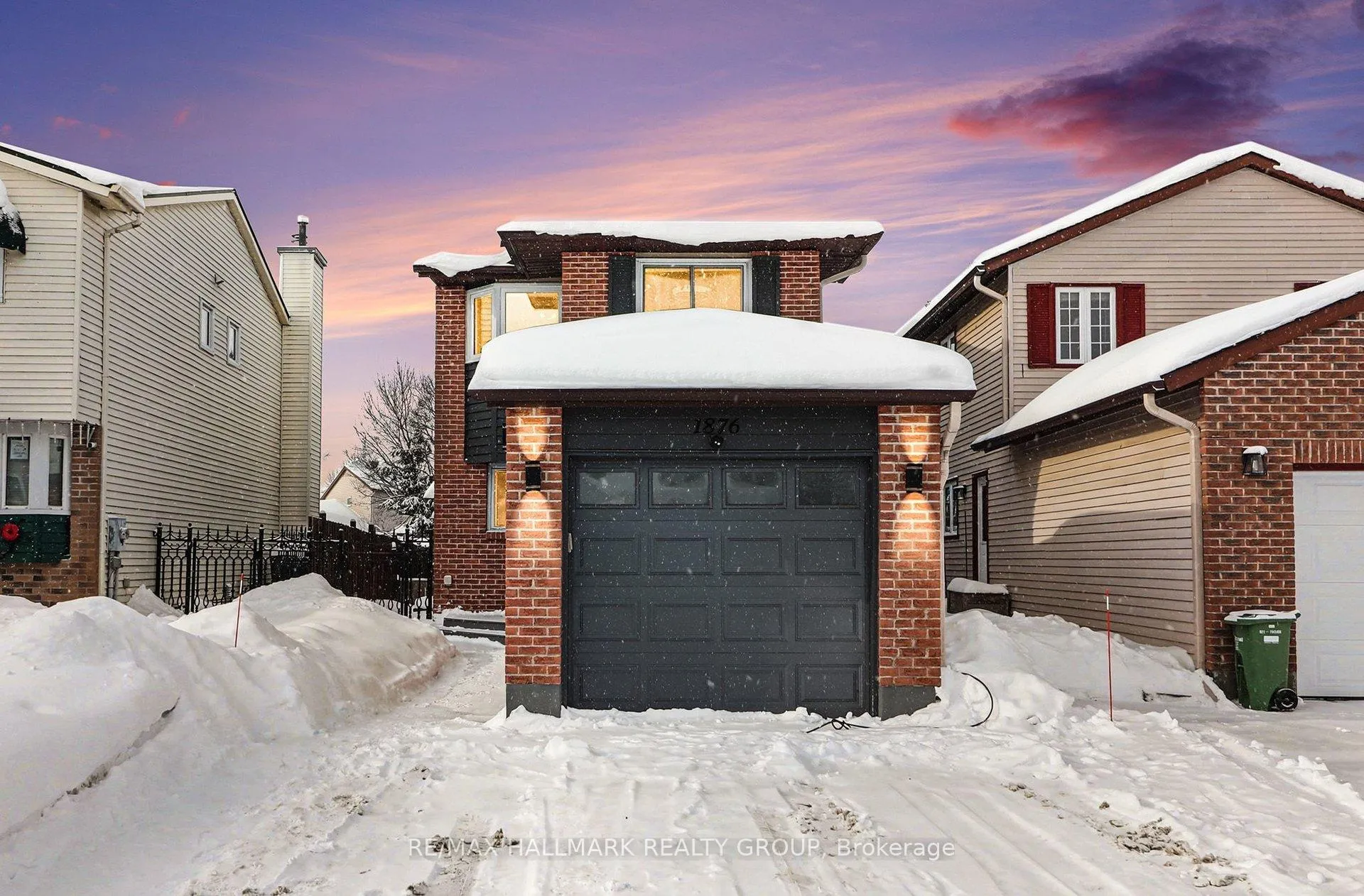 Photo 2 of 1876 Prestwick Drive, Ottawa, Queenswood Heights South — HOMEH