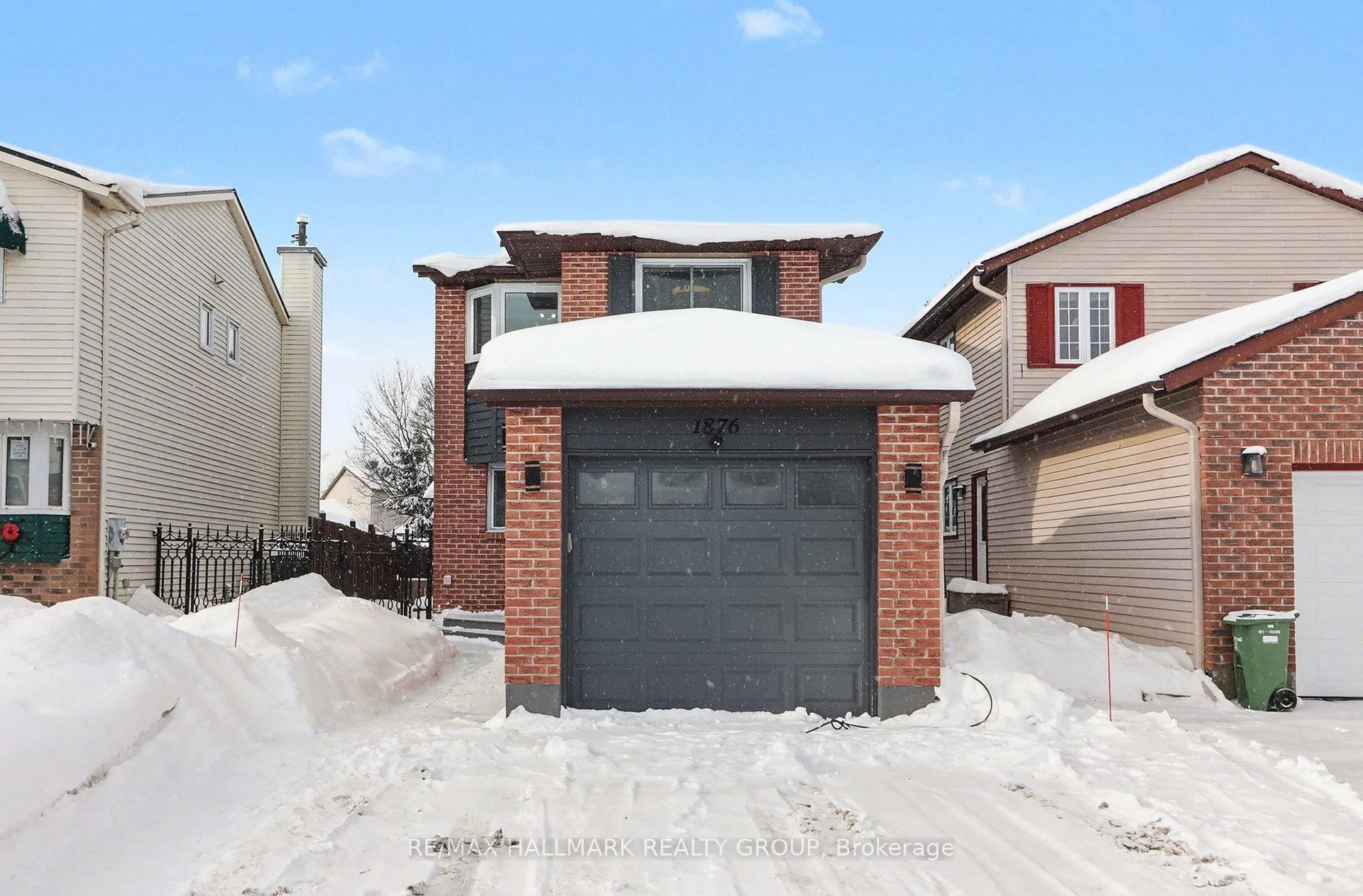 Photo 10 of 1876 Prestwick Drive, Ottawa, Queenswood Heights South — HOMEH