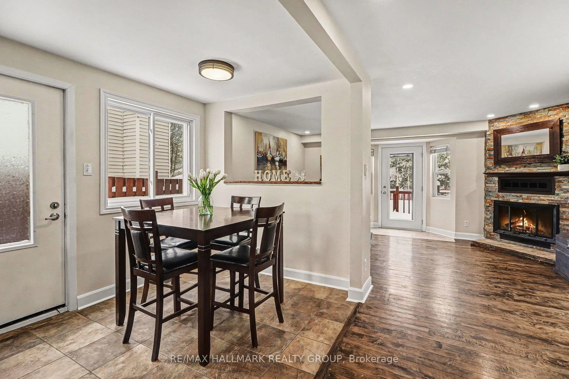 Photo 18 of 1876 Prestwick Drive, Ottawa, Queenswood Heights South — HOMEH