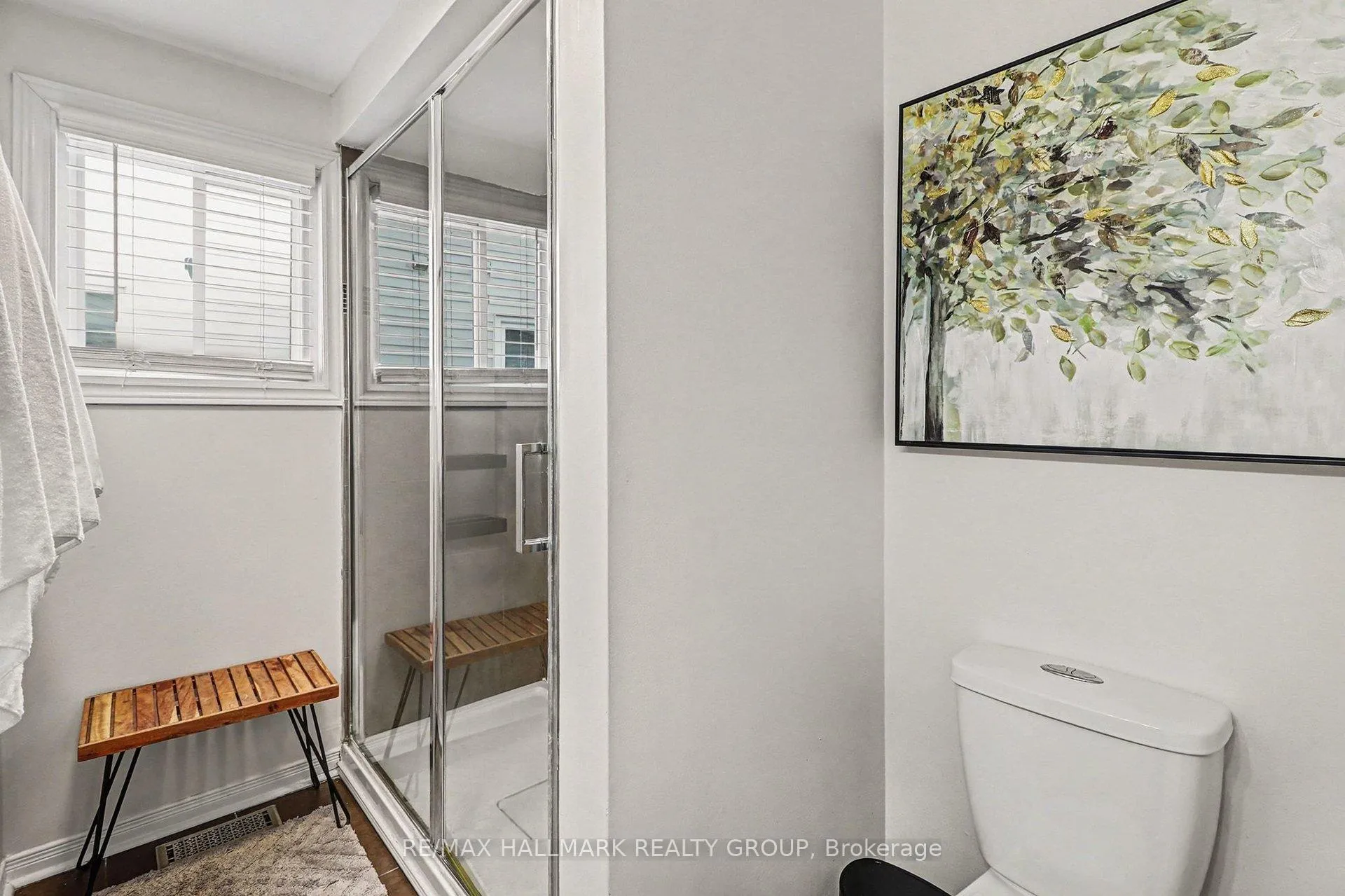 Photo 27 of 1876 Prestwick Drive, Ottawa, Queenswood Heights South — HOMEH