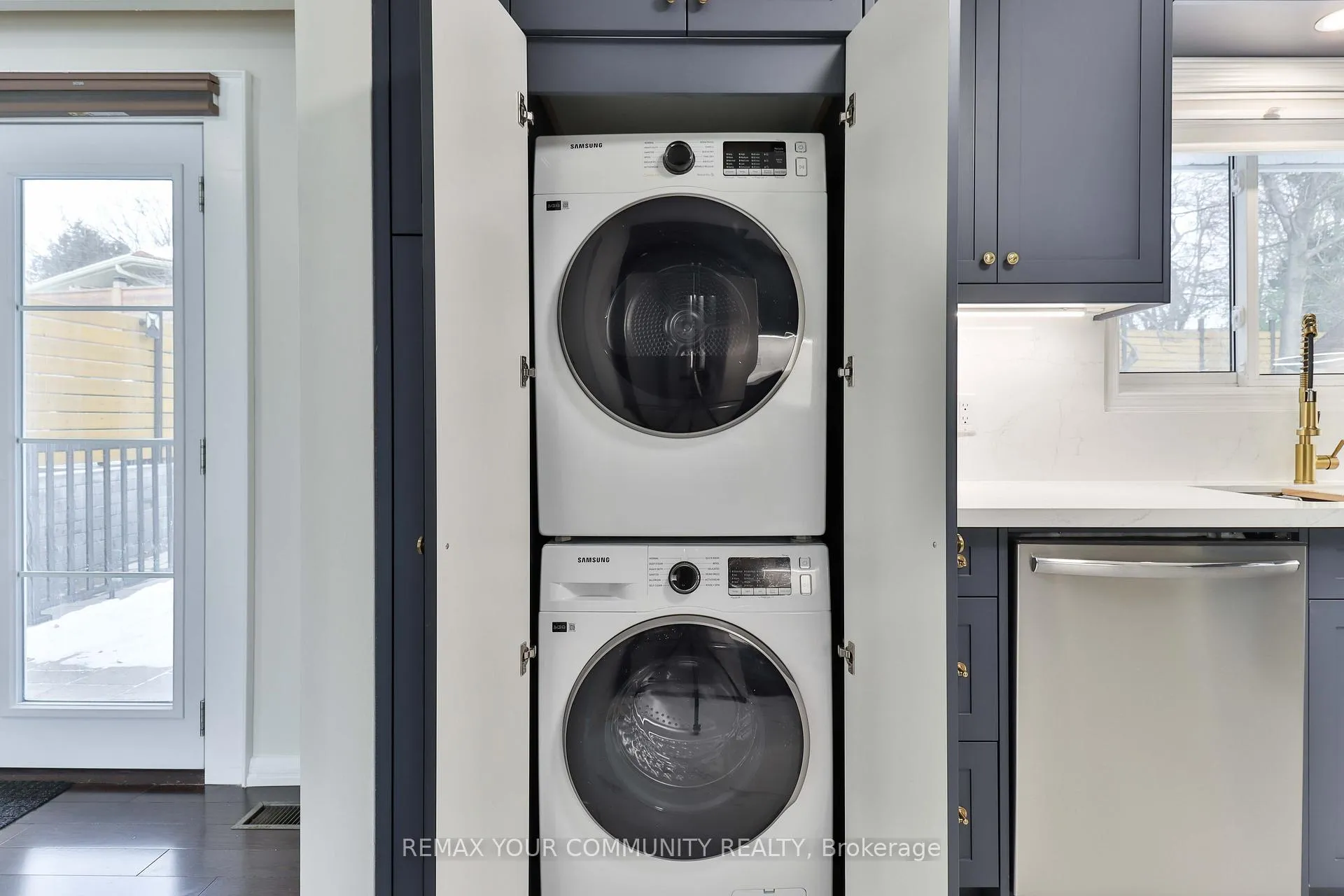 Photo 5 of Unit Main Floor, 20 Burnview Crescent, Scarborough, Woburn — HOMEH