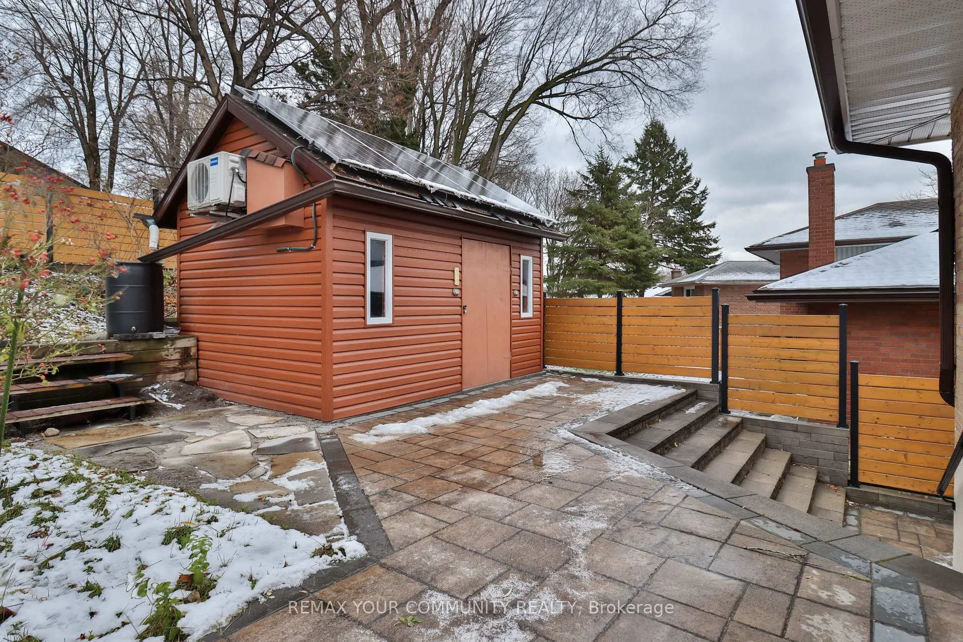 Photo 12 of Unit Main Floor, 20 Burnview Crescent, Scarborough, Woburn — HOMEH