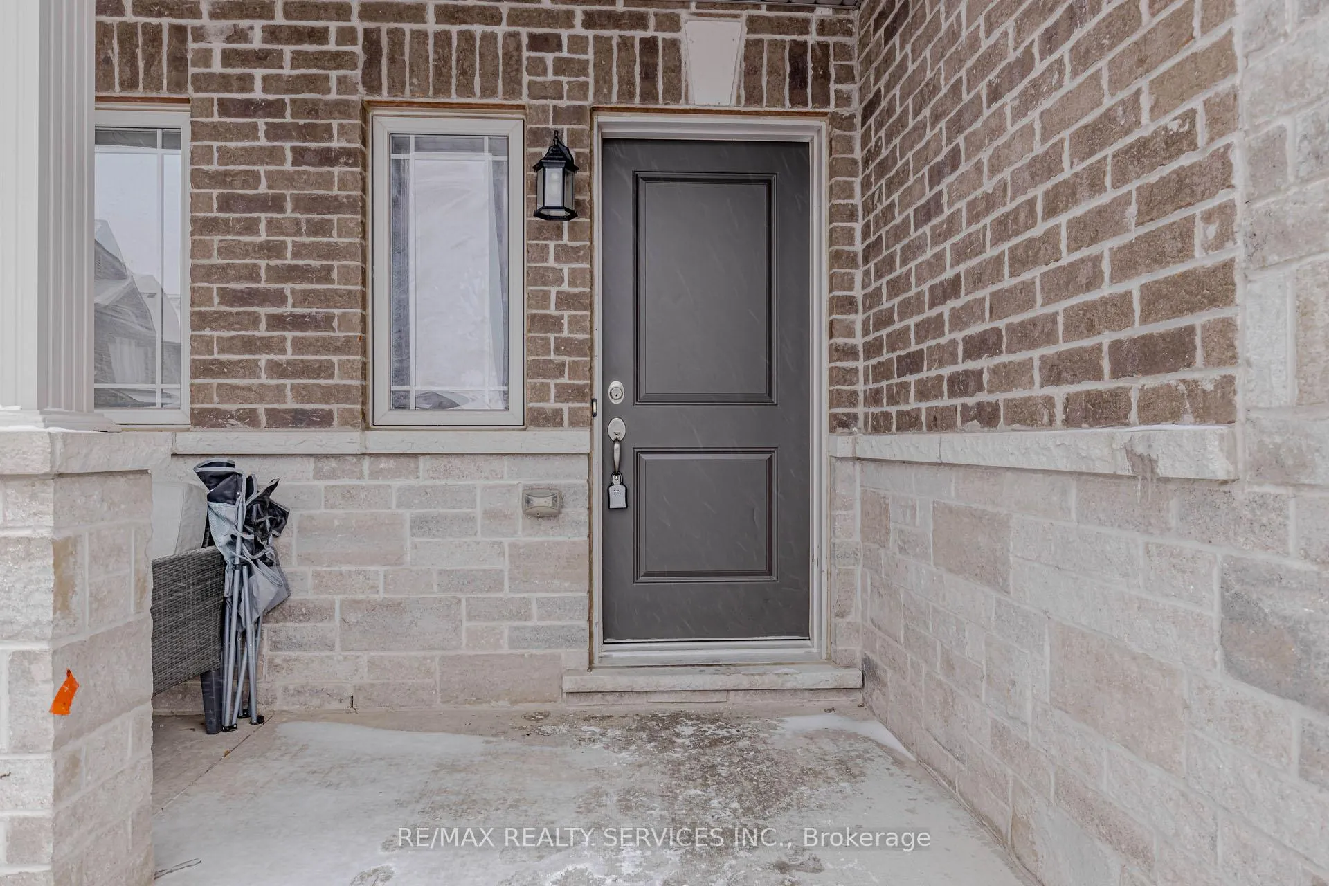 Photo 9 of 41 Crossings Way N, Hamilton, Stoney Creek — HOMEH