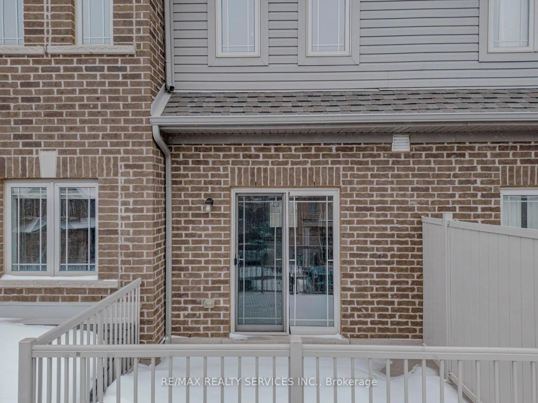 Photo 29 of 41 Crossings Way N, Hamilton, Stoney Creek — HOMEH