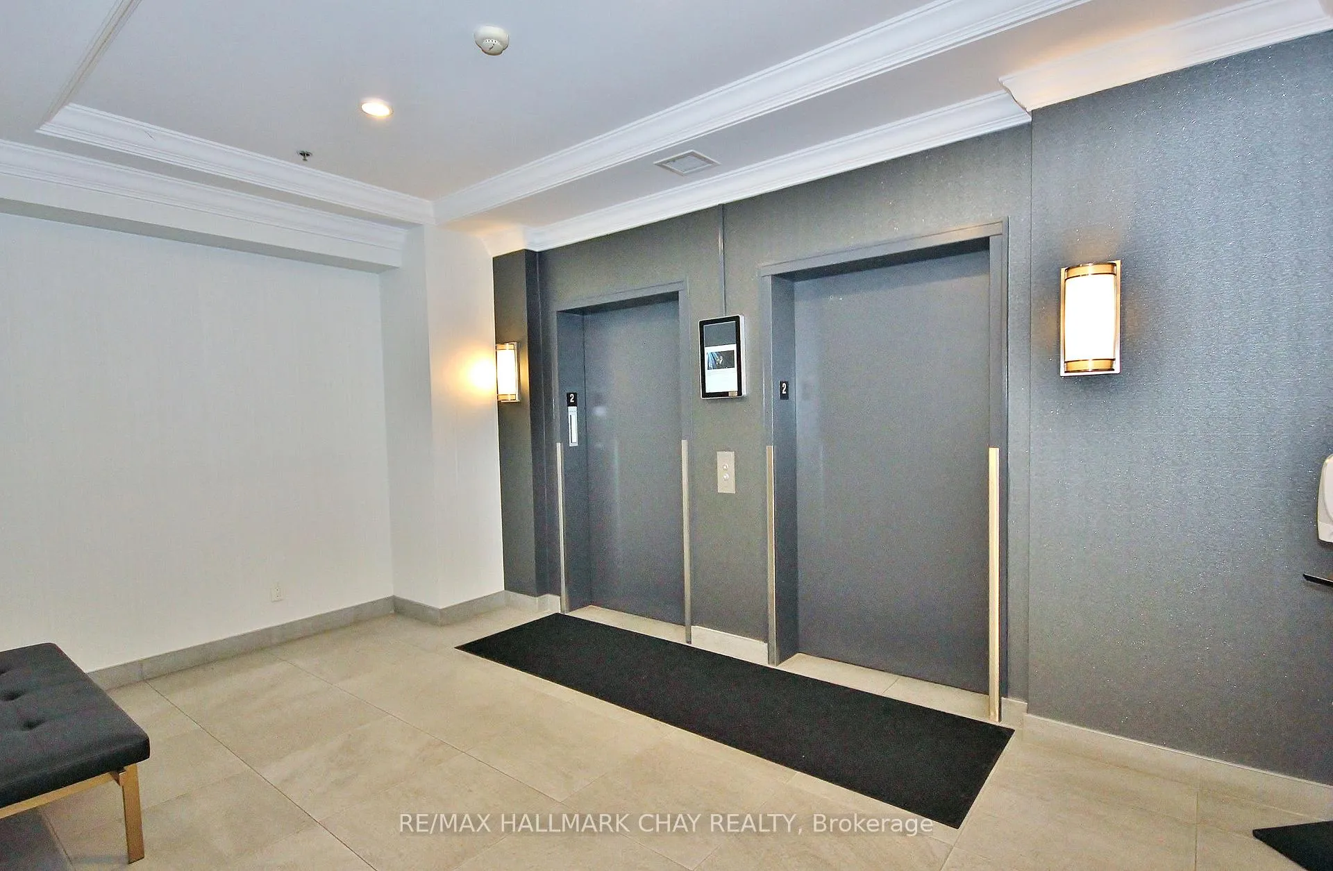 Photo 3 of Unit 511, 37 Ellen Street, Barrie, City Centre — HOMEH