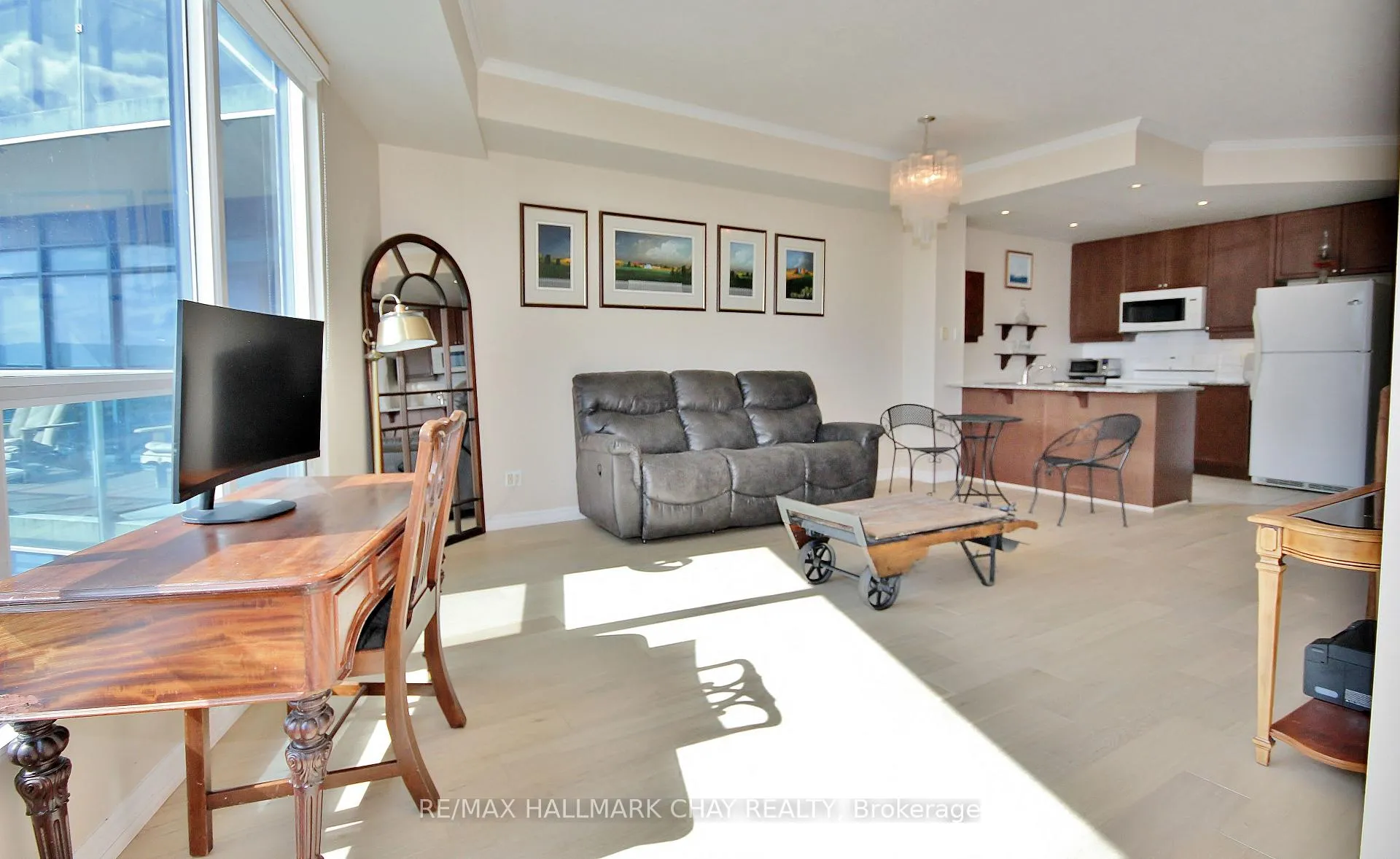 Photo 9 of Unit 511, 37 Ellen Street, Barrie, City Centre — HOMEH