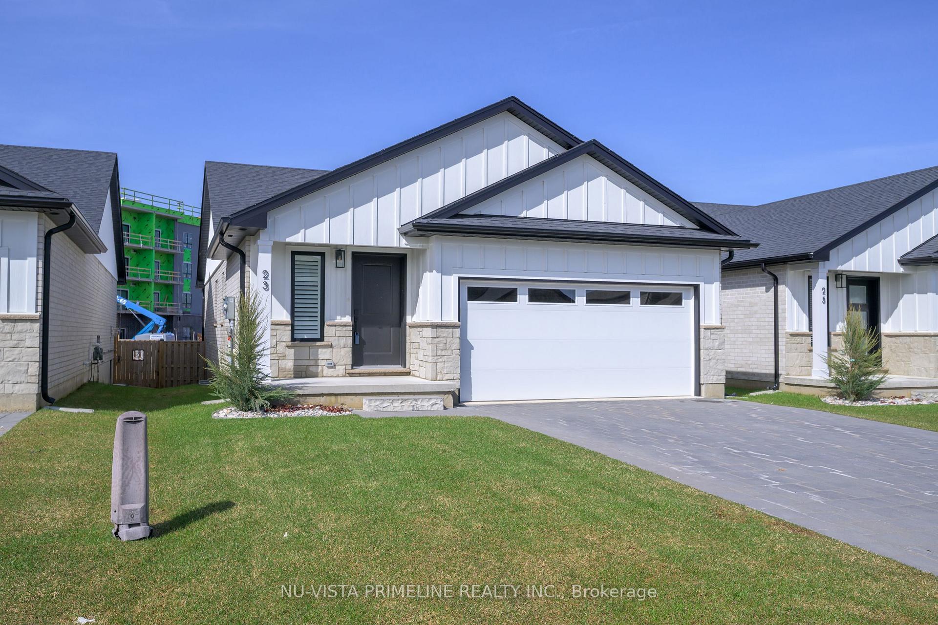 Photo 1 of 21 Olde Clover Drive, Lucan Biddulph, Lucan — HOMEH