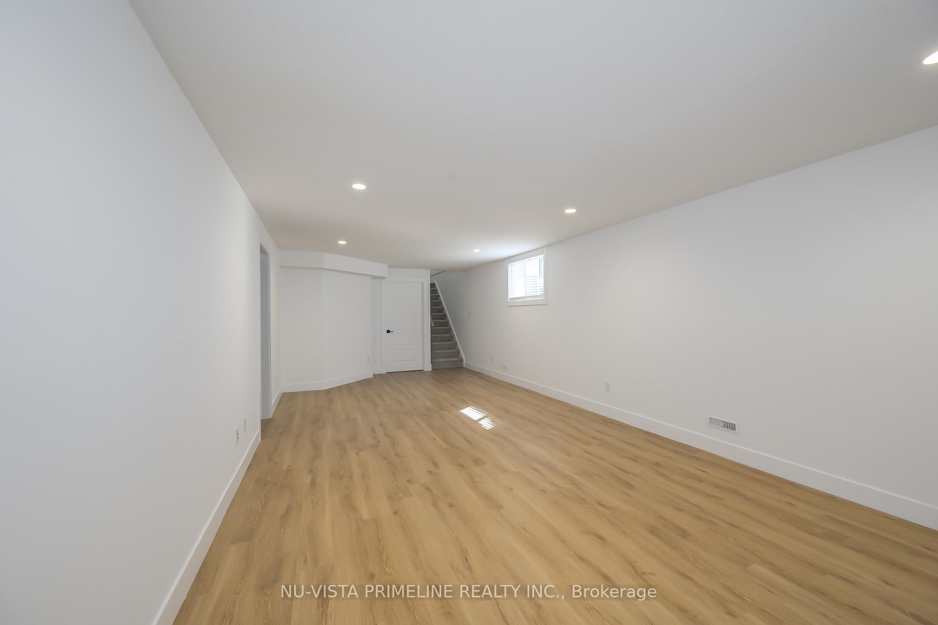 Photo 26 of 21 Olde Clover Drive, Lucan Biddulph, Lucan — HOMEH