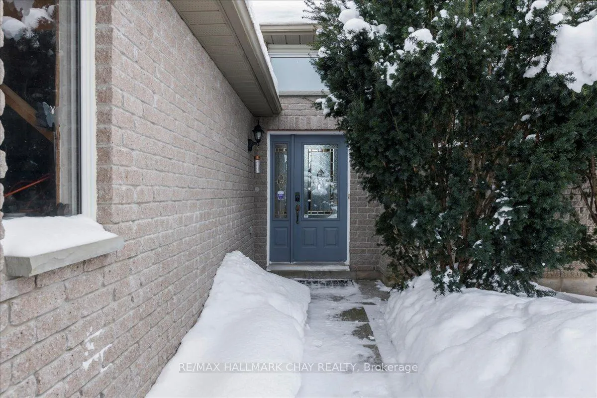 Photo 2 of 2 Mancini Drive, Essa, Angus — HOMEH