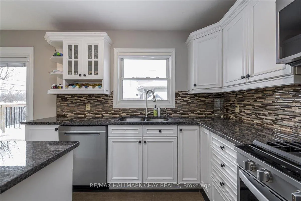 Photo 13 of 2 Mancini Drive, Essa, Angus — HOMEH