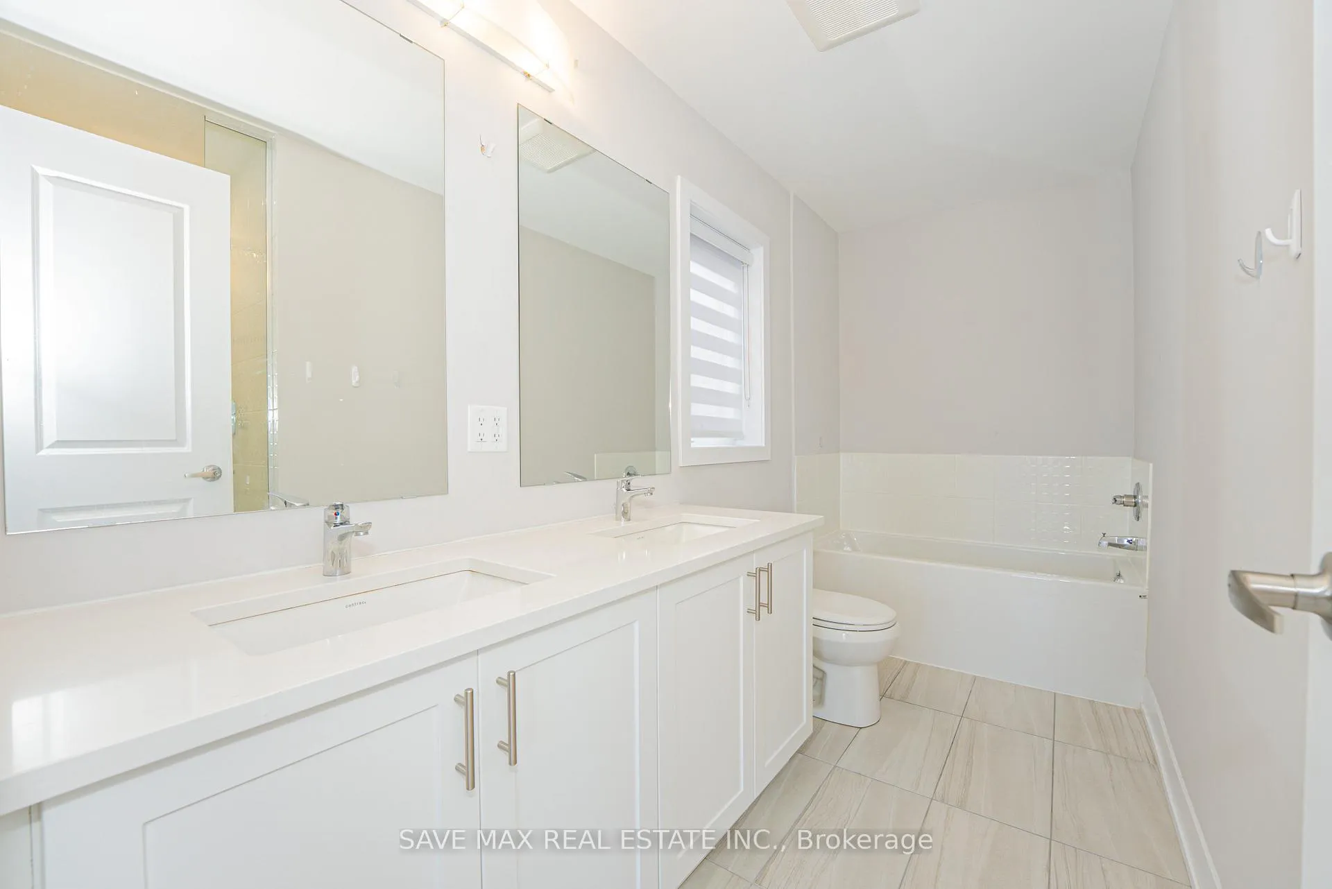 Photo 37 of 93 Cornell Rouge Boulevard, Markham, Cornell — HOMEH