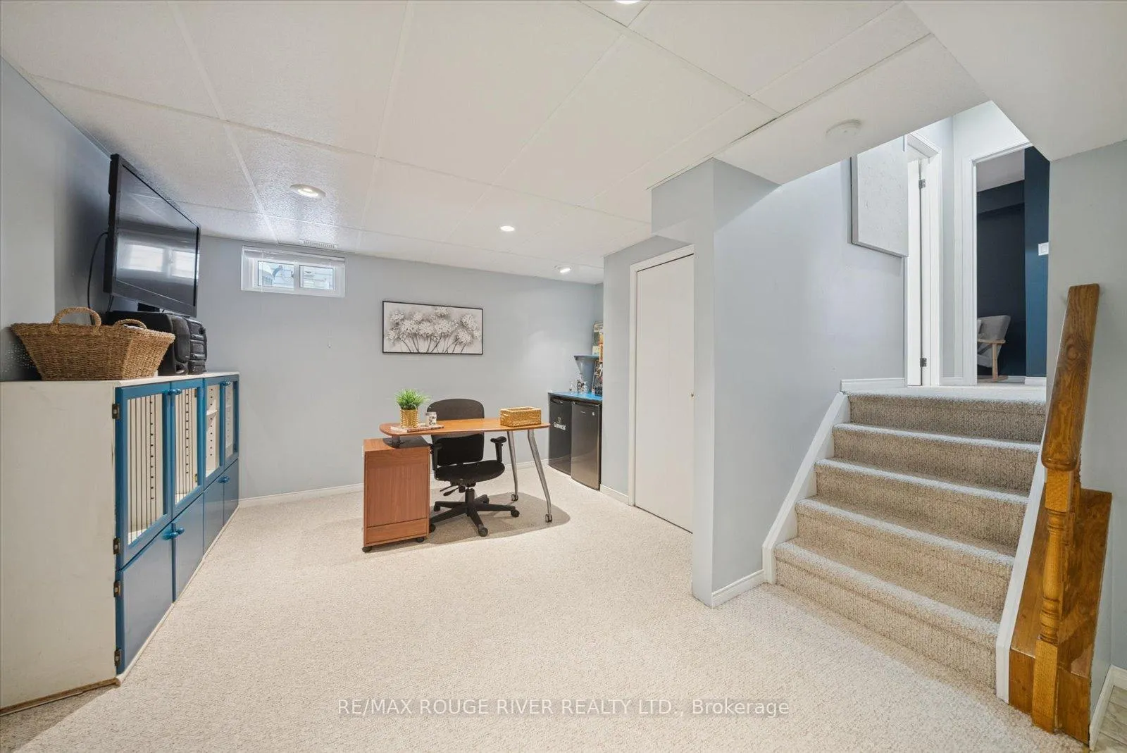 Photo 21 of 1212 Huntington Circle, Peterborough, Otonabee Ward 1 — HOMEH