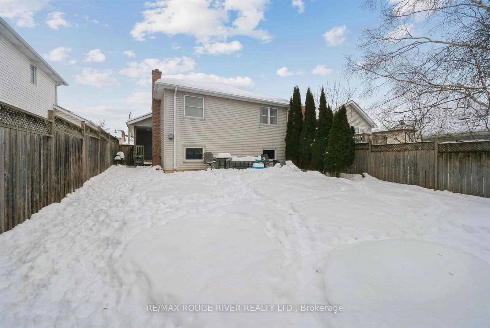 Photo 26 of 1212 Huntington Circle, Peterborough, Otonabee Ward 1 — HOMEH