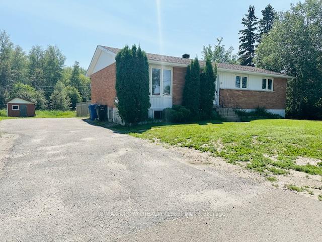Photo 1 of 16 Nipigon Avenue, Kapuskasing — HOMEH