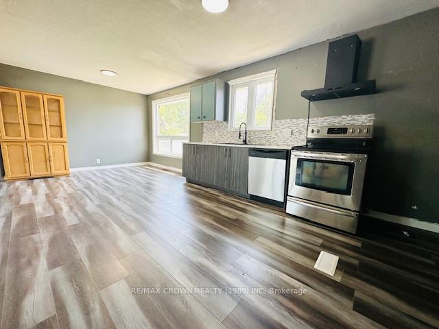 Photo 11 of 16 Nipigon Avenue, Kapuskasing — HOMEH