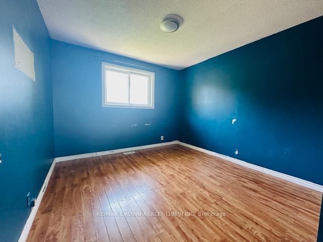 Photo 25 of 16 Nipigon Avenue, Kapuskasing — HOMEH
