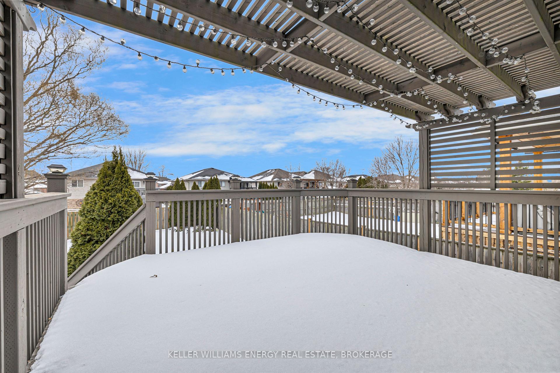 Photo 20 of 1127 King Louis Street, Lakeshore — HOMEH