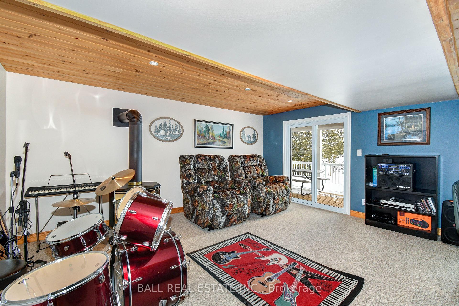 Photo 24 of 1609 Weslemkoon Lake Road, Limerick — HOMEH