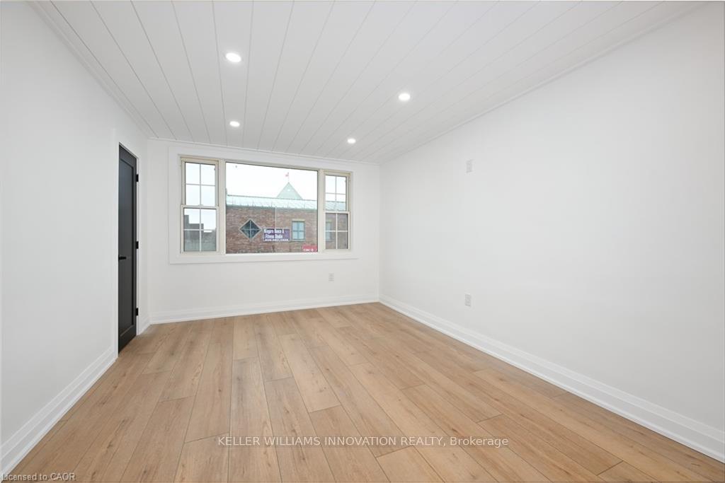 Photo 13 of 4968 King Street, Lincoln, Beamsville — HOMEH