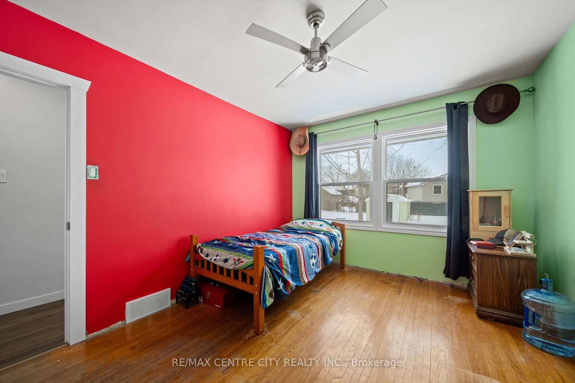 Photo 23 of 120 Rutherford Avenue, Aylmer — HOMEH
