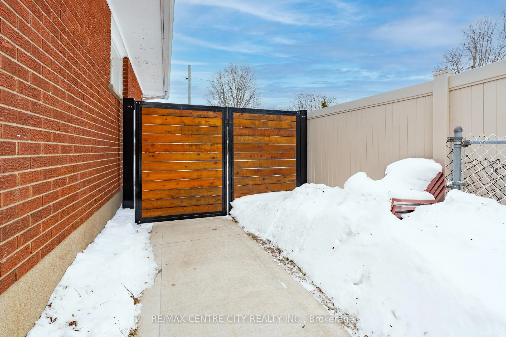 Photo 29 of 120 Rutherford Avenue, Aylmer — HOMEH