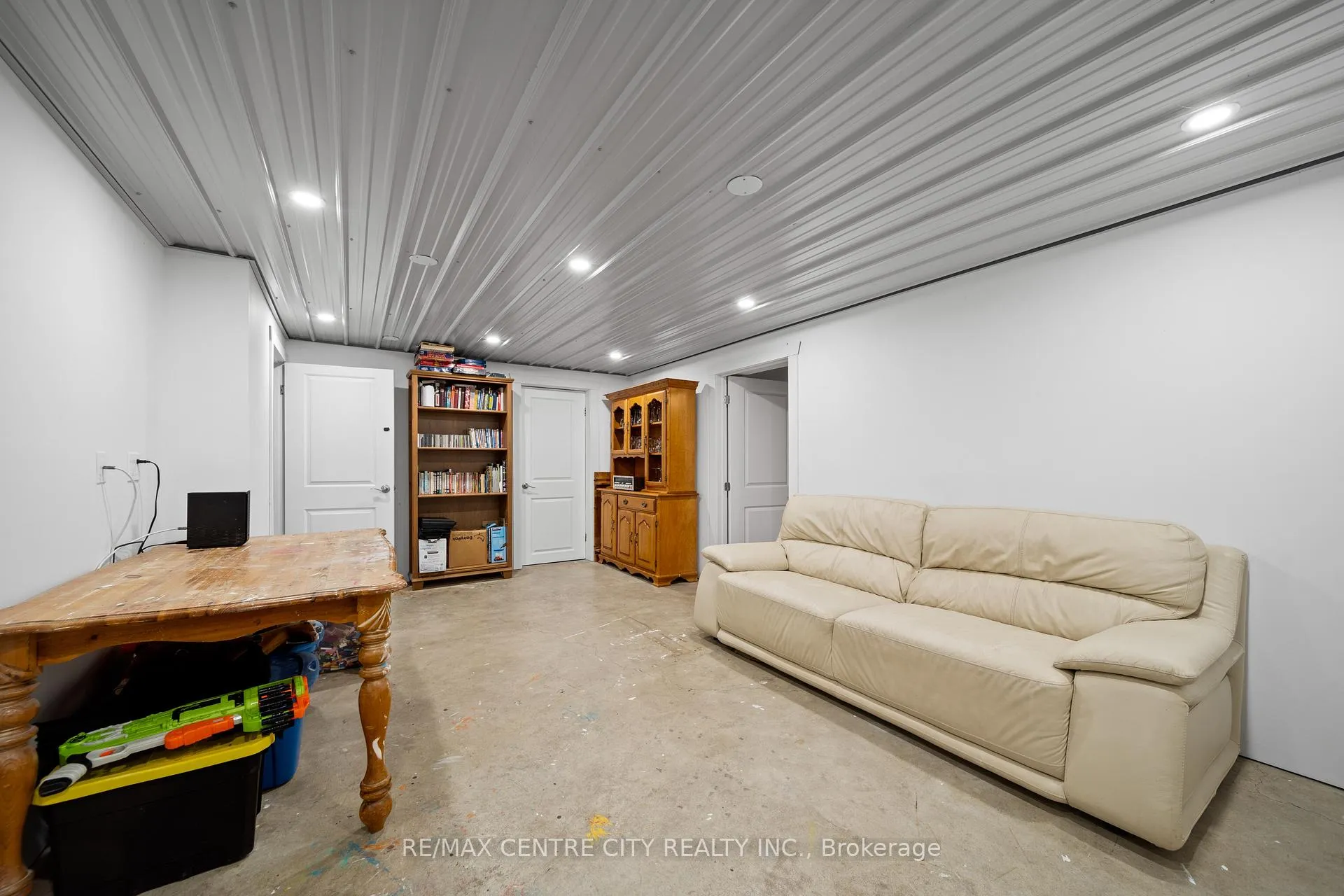 Photo 40 of 120 Rutherford Avenue, Aylmer — HOMEH