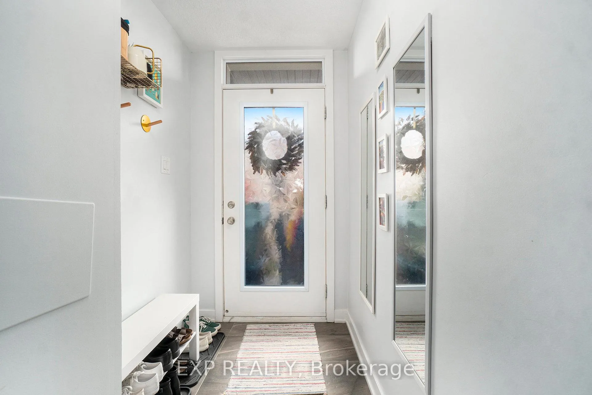 Photo 3 of 770 Mikinak Road, Ottawa, CFB Rockcliffe and Area — HOMEH