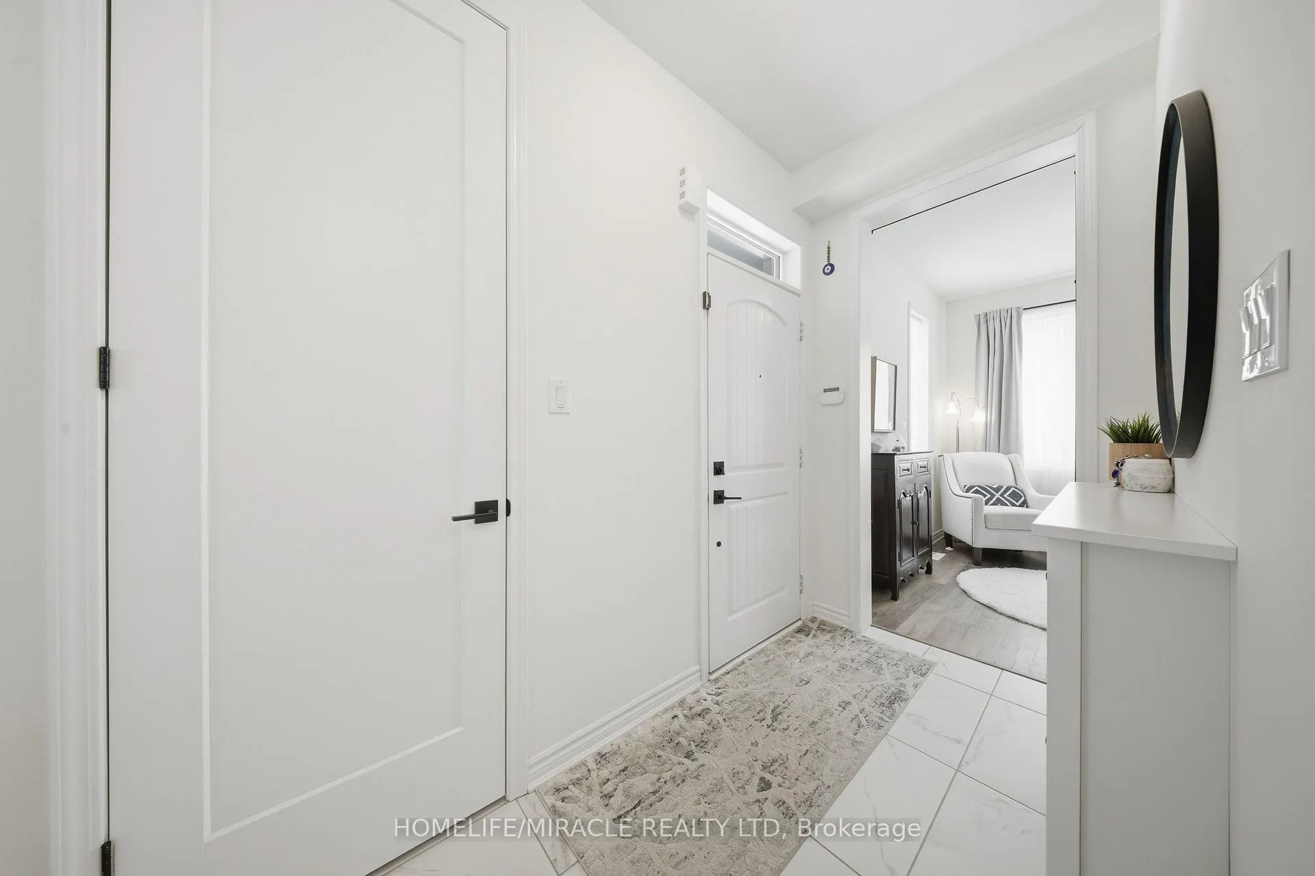 Photo 5 of 919 Ash Gate, Milton, Cobban — HOMEH