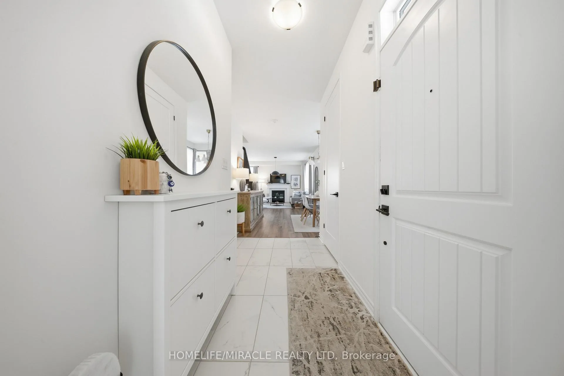 Photo 8 of 919 Ash Gate, Milton, Cobban — HOMEH