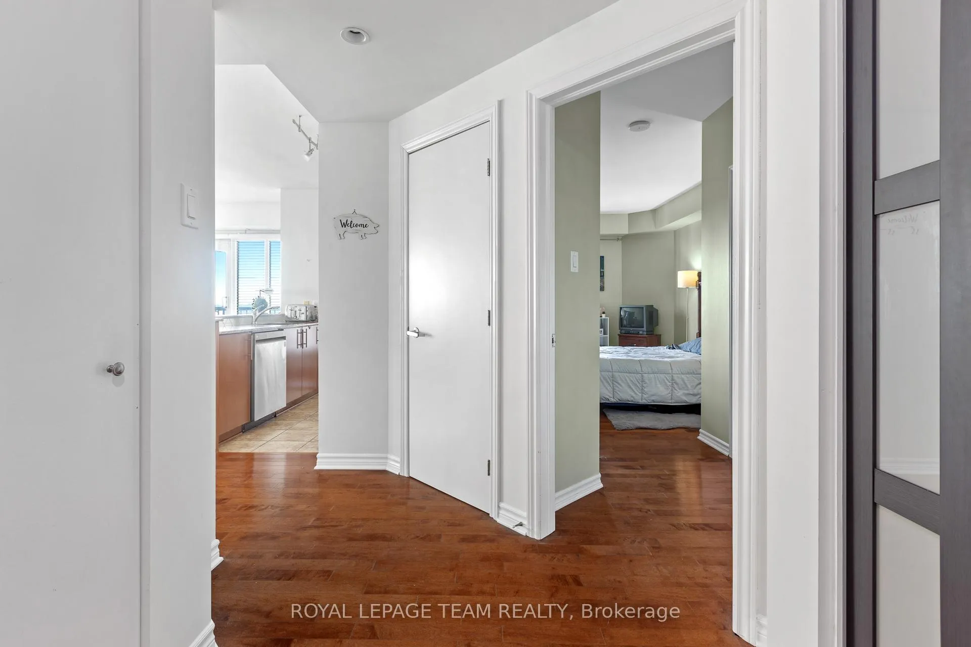 Photo 6 of Unit 1112, 200 Rideau Street, Ottawa, Sandy Hill — HOMEH