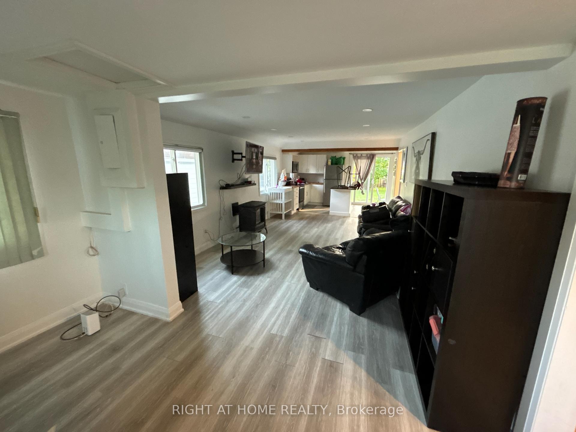 Photo 6 of 895 Maplewood Drive, Innisfil, Alcona — HOMEH