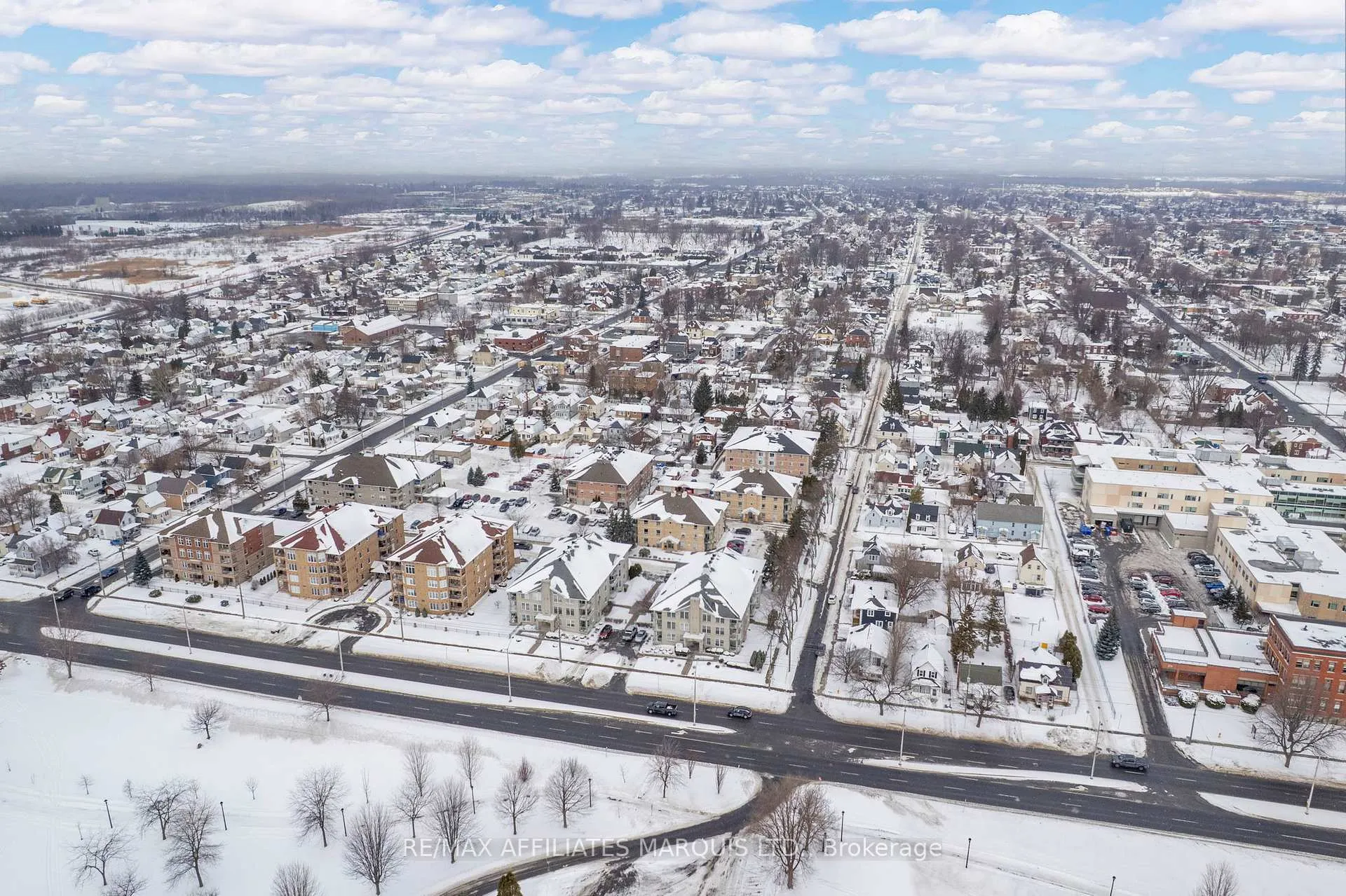 Photo 34 of Unit 304, 301 Water Street W, Cornwall — HOMEH