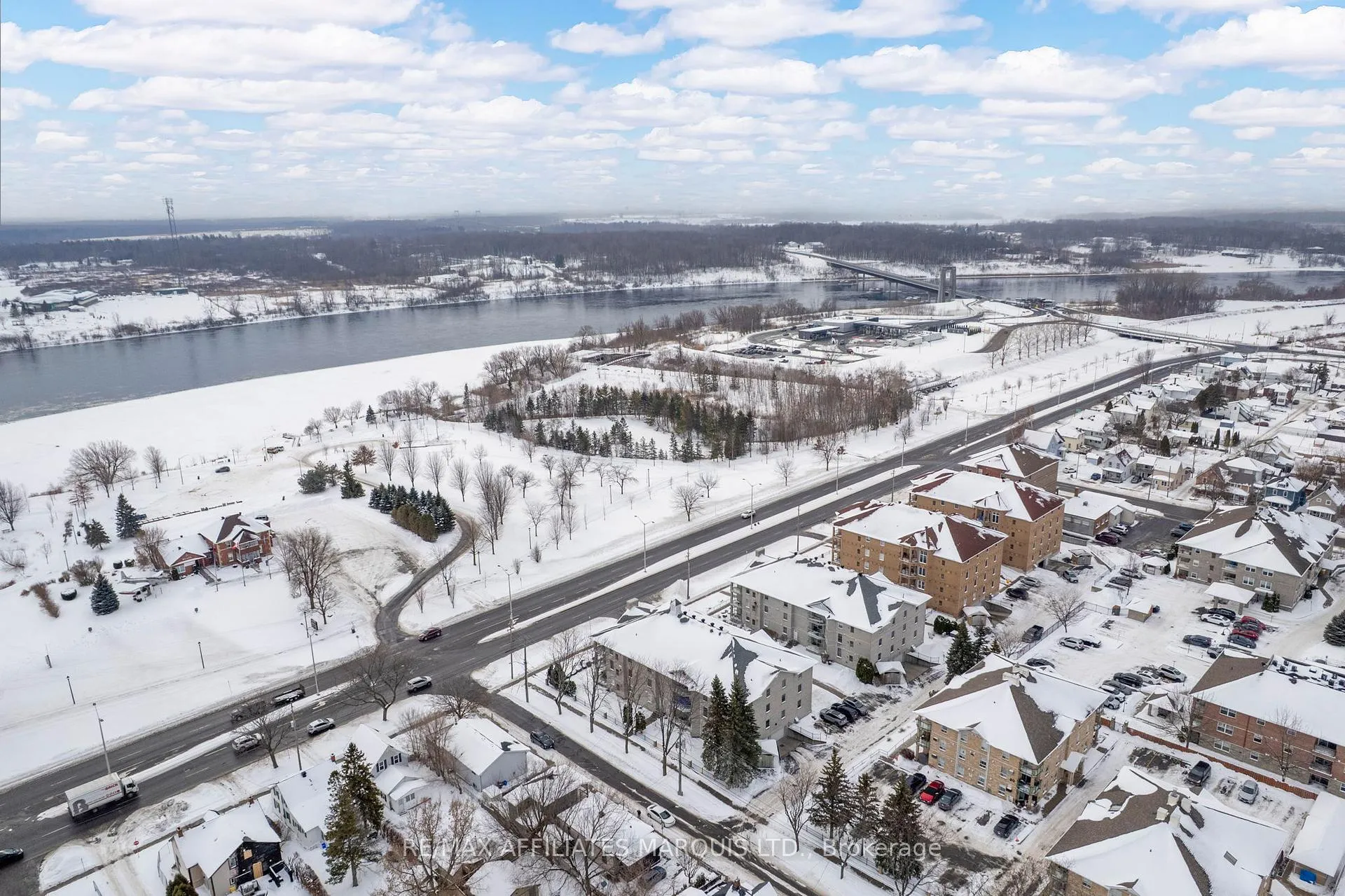 Photo 38 of Unit 304, 301 Water Street W, Cornwall — HOMEH