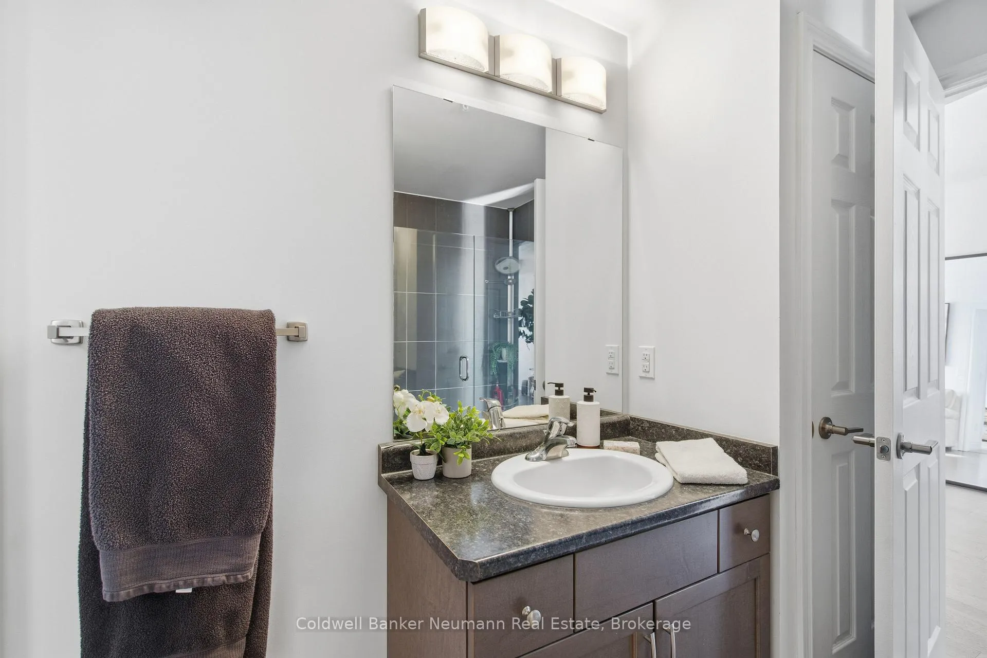 Photo 16 of Unit 311, 106 Bard Boulevard, Guelph, Pineridge/Westminster Woods — HOMEH