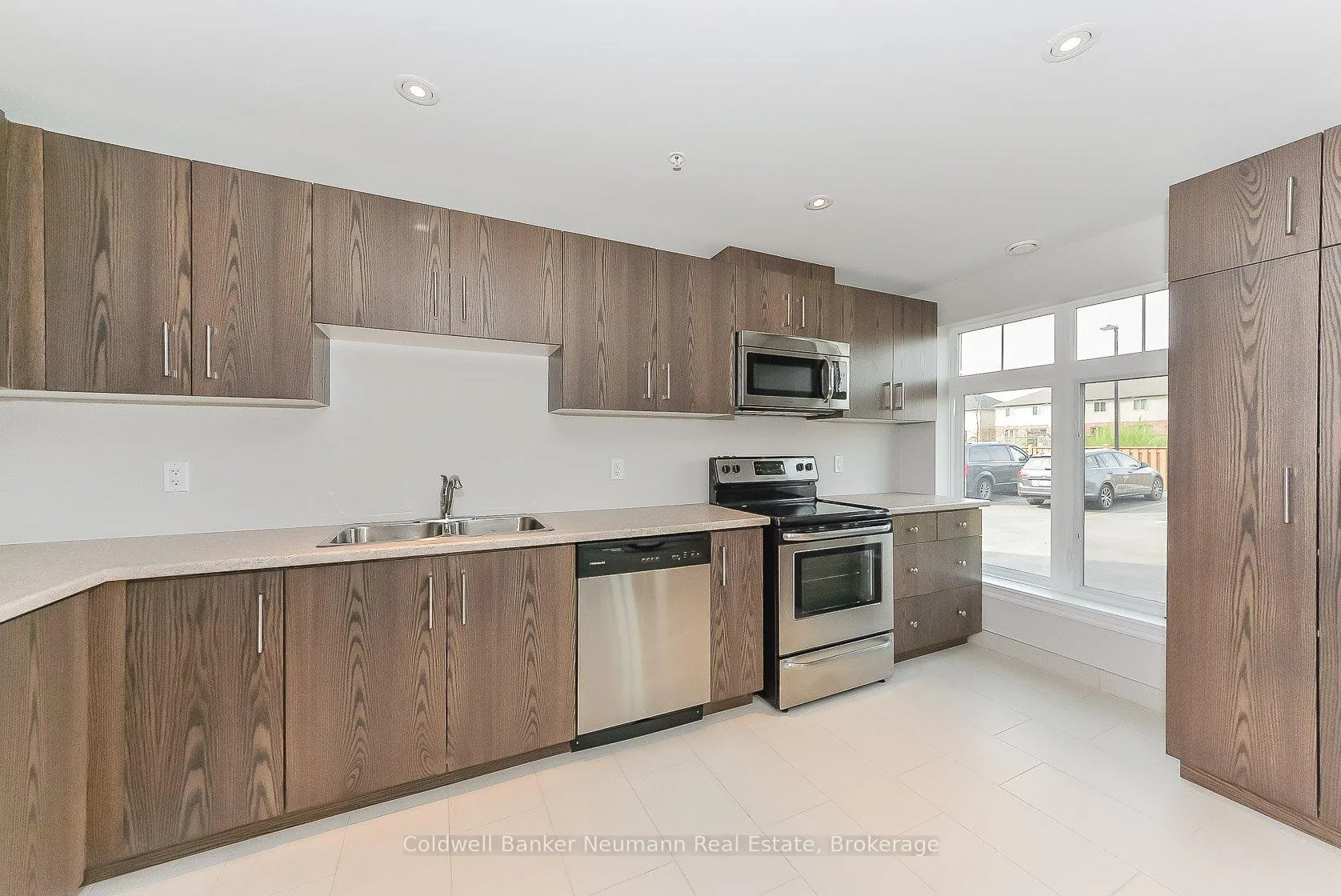 Photo 39 of Unit 311, 106 Bard Boulevard, Guelph, Pineridge/Westminster Woods — HOMEH