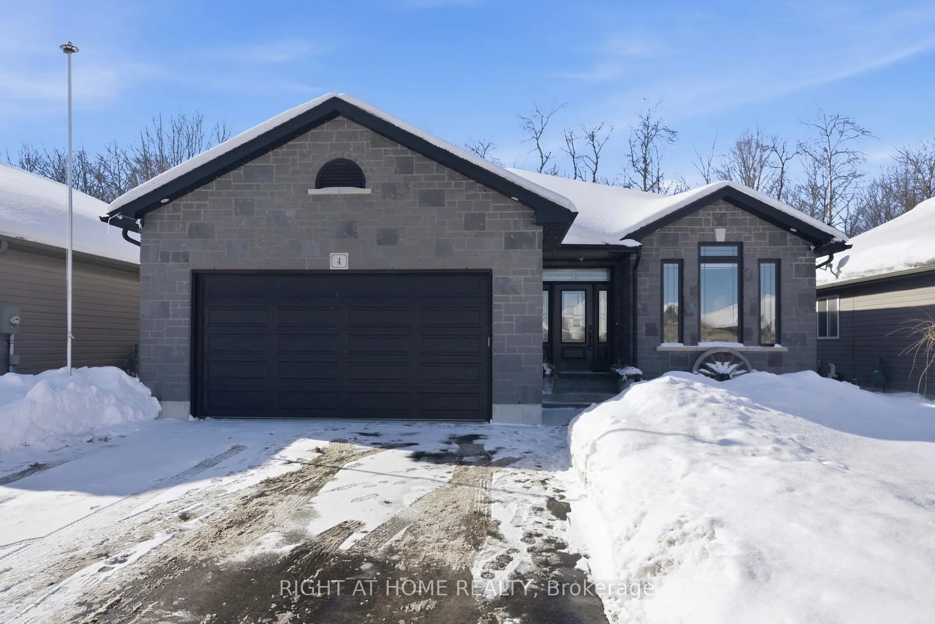 Photo 1 of 4 Rowan Place, Quinte West, Murray Ward — HOMEH