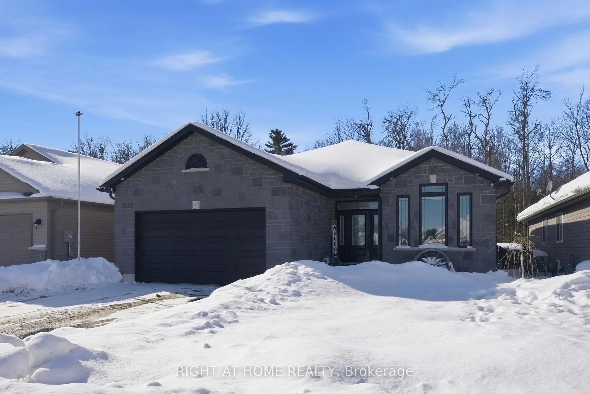 Photo 2 of 4 Rowan Place, Quinte West, Murray Ward — HOMEH