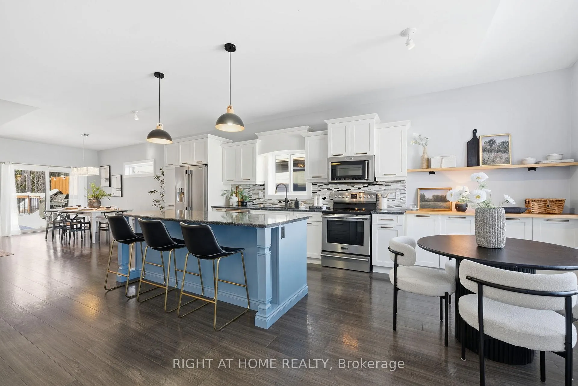 Photo 5 of 4 Rowan Place, Quinte West, Murray Ward — HOMEH