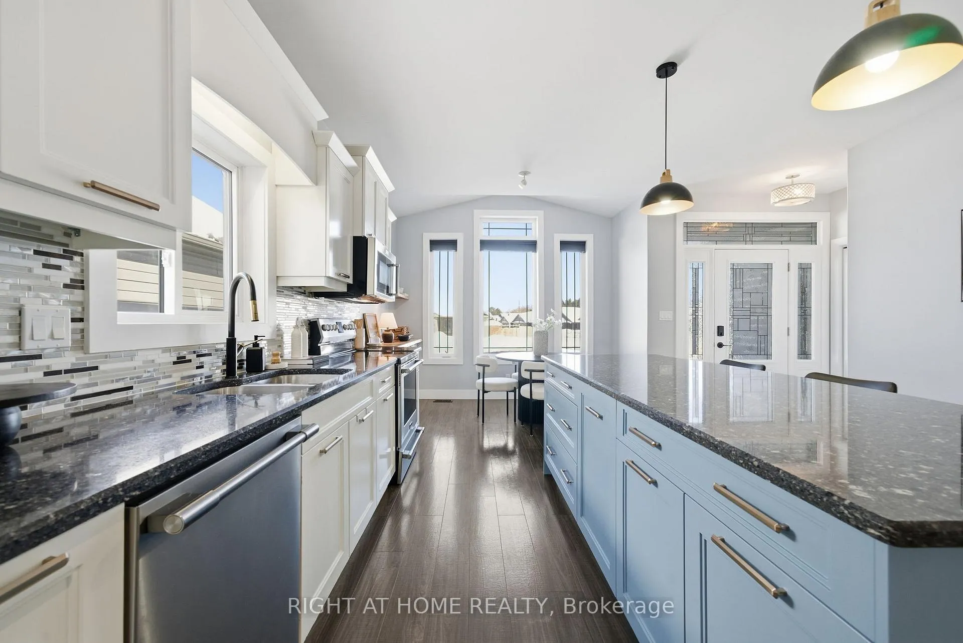 Photo 7 of 4 Rowan Place, Quinte West, Murray Ward — HOMEH