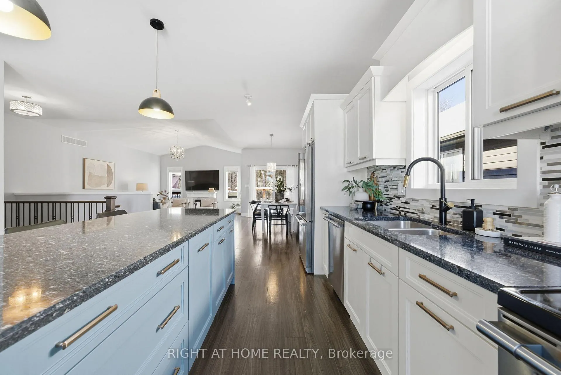 Photo 8 of 4 Rowan Place, Quinte West, Murray Ward — HOMEH