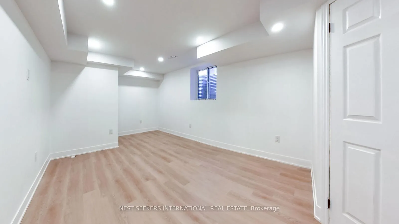 Photo 4 of Unit Bsmt, 1389 Leger Way, Milton, Ford — HOMEH